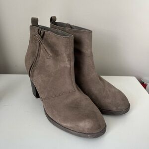 Women's Taupe Ankle Boots